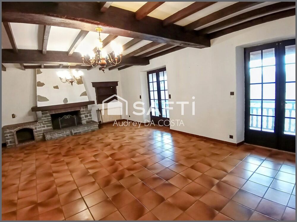 APPARTEMENT 120M² JARDIN GARAGE OLORON STE-MARIE