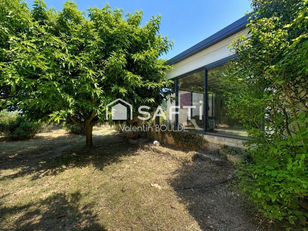 MAISON 5 PIÈCES  186 m²  TRETS
