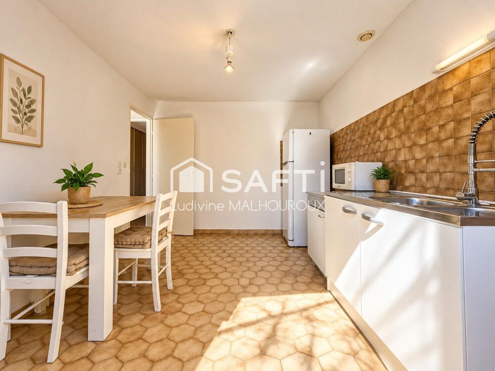 MAISON 91 M²  3 CHAMBRES  SOUS-SOL 90 M²  TERRAIN 1 250 M²  PISCINABLE  ZONE U