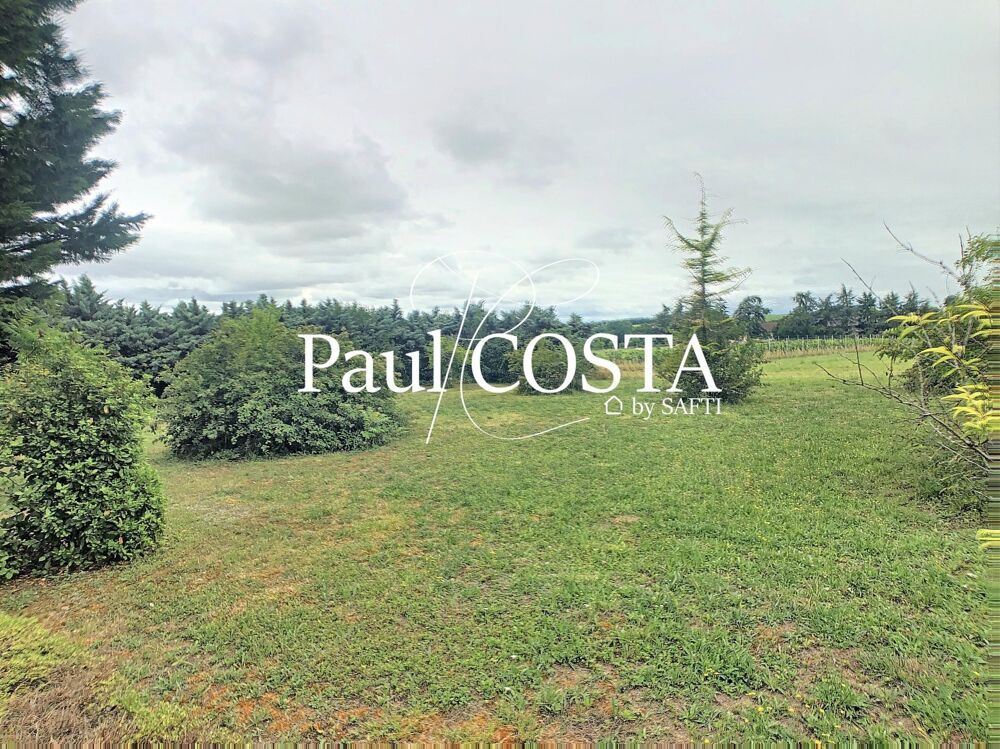 Maison proche du village à rénover avec une parcelle constructible de 5 000 m2