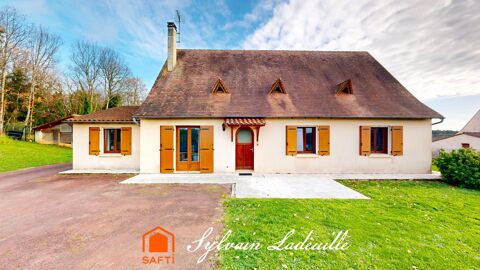   en P�rigord noir, maison de 120 m2 sur 2660 m2 de terrain Maison - 5 pi�ce(s) - 120 m�