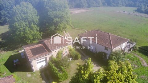   Propriet� 12.5 hectares avec maison + gites + abris chevaux Maison - 7 pi�ce(s) - 232 m�