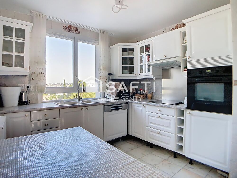 Vente Appartement COLOMBES - 3/4 PIÈCES AVEC LOGGIA, PARKING ET CAVE Colombes