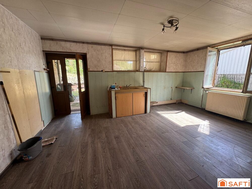 Maison familiale 5 chambres avec garage et annexe