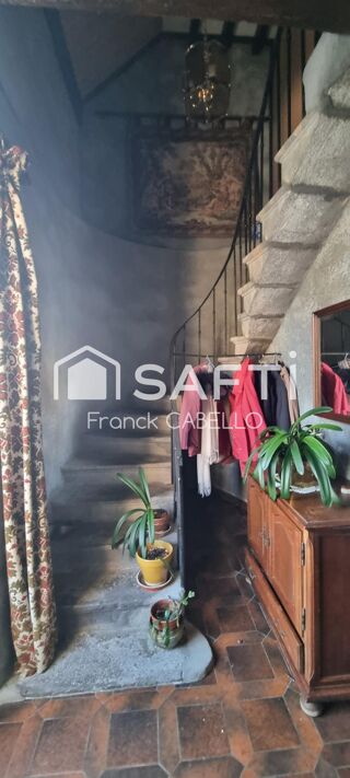  Maison à vendre 10 pièces 390 m²