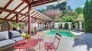  Maison � vendre 9 pi�ces 270 m�