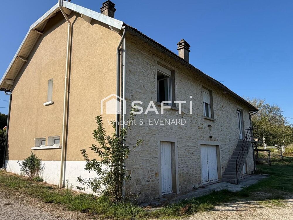 Vente Maison Maison avec sous-sol, dépendances et grand terrain à Luxé Luxe