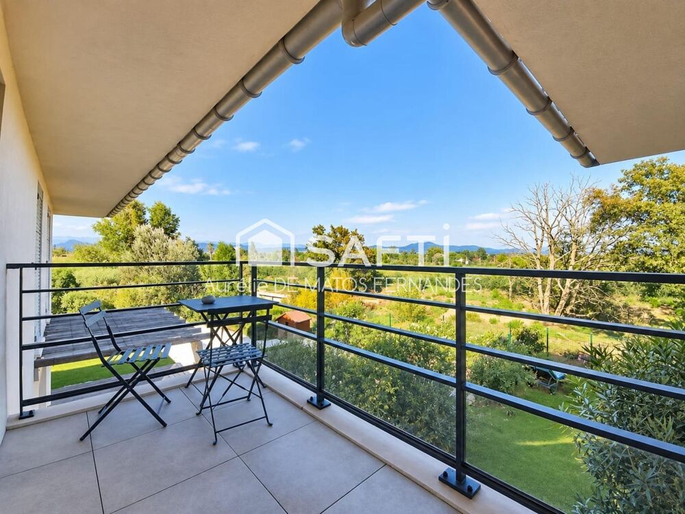 Vente Maison Maison T3 avec jardin et garage ,piscine Roquebrune-sur-argens