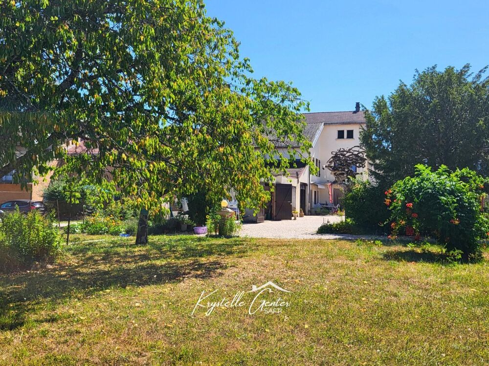 Vente Maison Maison 170 m² utiles, terrain arboré, dépendances Dole