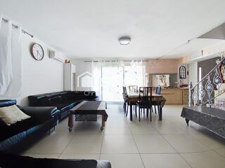  Maison à vendre 12 pièces 275 m²