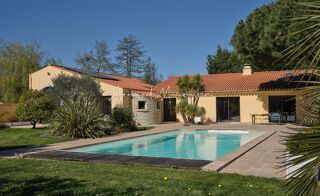  Maison à vendre 6 pièces 240 m²
