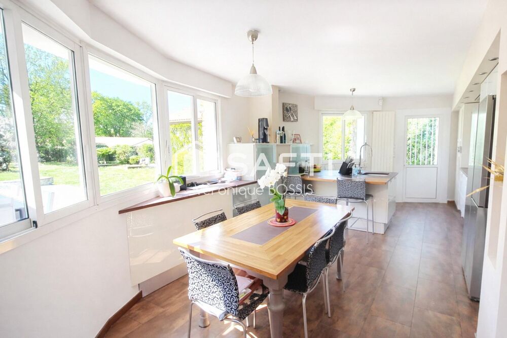 � vendre  Maison La Roche-sur-Yon (85000)