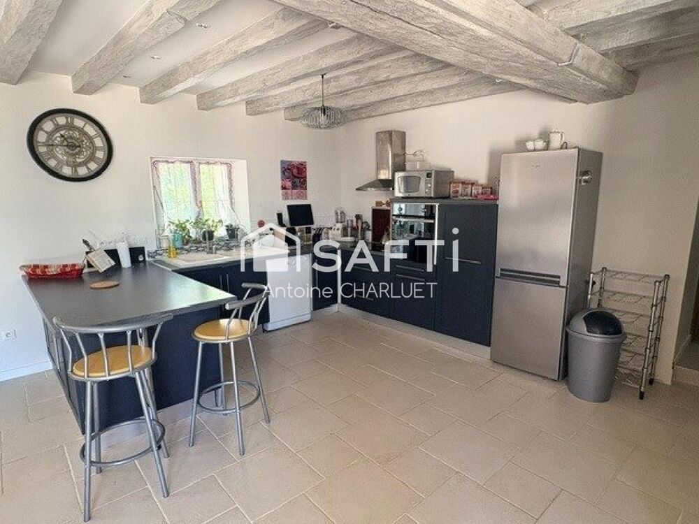 Vente Maison Maison de 138m² - 3 chambres - terrain de 723m² Saint-genou