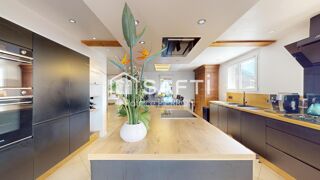  Maison � vendre 10 pi�ces 258 m�