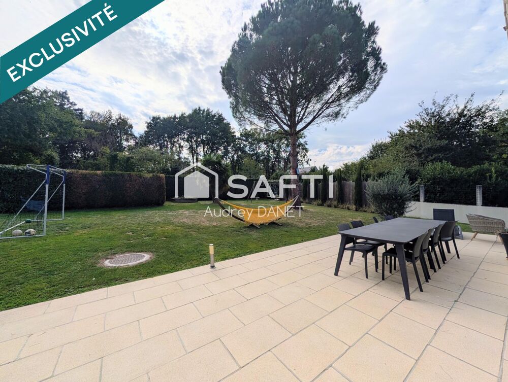 Vente Maison Maison familiale avec beau jardin et piscine intérieure La chapelle-sur-erdre