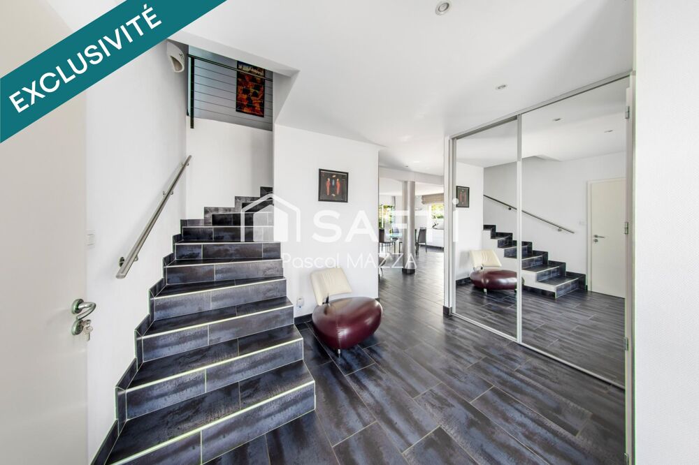 à vendre  Maison Village-Neuf (68128)