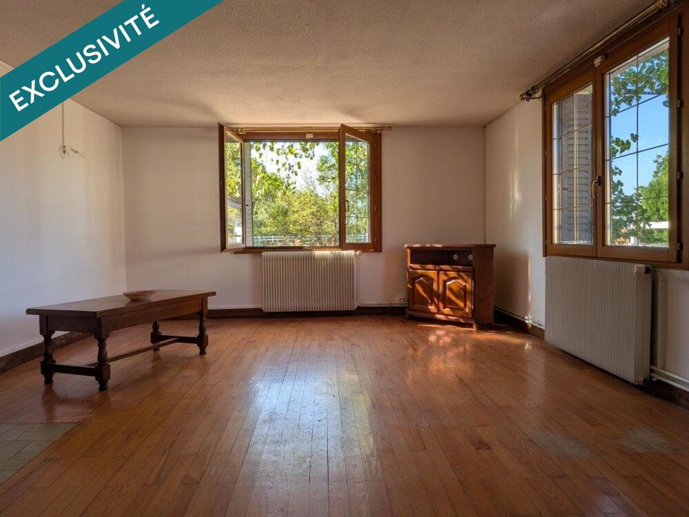 Vente Maison Maison familiale à CHISSEY SUR LOUE ( JURA ) à 20 min de DOLE Chissey-sur-loue