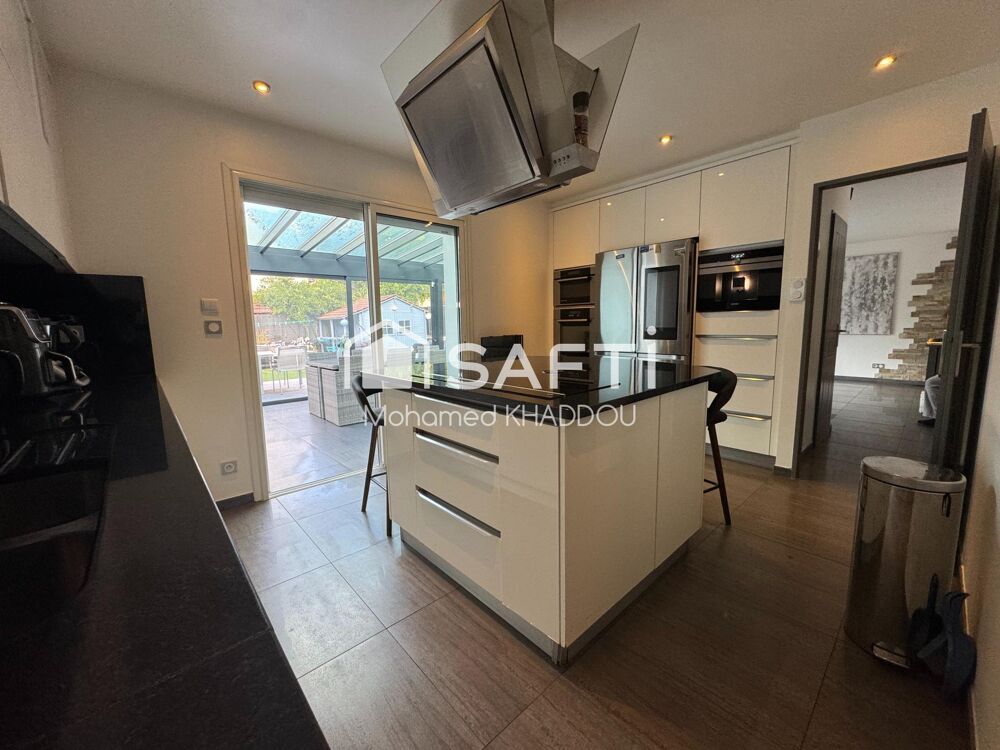Vente Maison BELLE MAISON FAMILIALE AVEC VÉRANDA, 5 CHAMBRES, GRAND BUREAU. ET PROCHE FORET Acheres