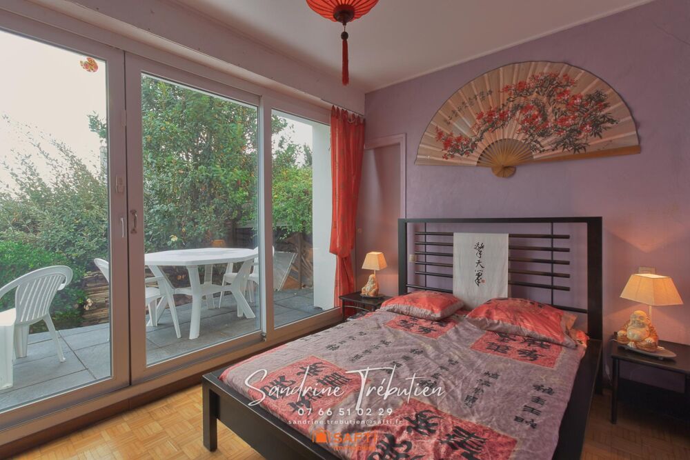 Propriété de 357 m² à Plouhinec avec vue Ria