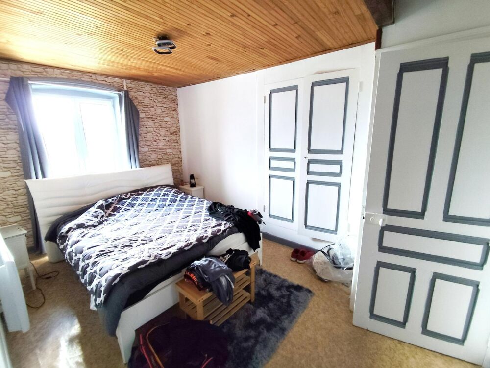 Vente Maison maison de village 4 pièces avec coure intérieur Allegre
