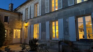  Maison à vendre 6 pièces 235 m²