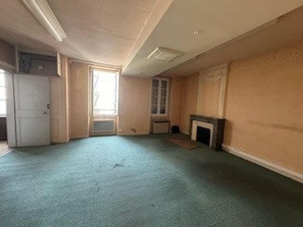 Vente Immeuble centre ville Place Pancaut Mont-de-marsan