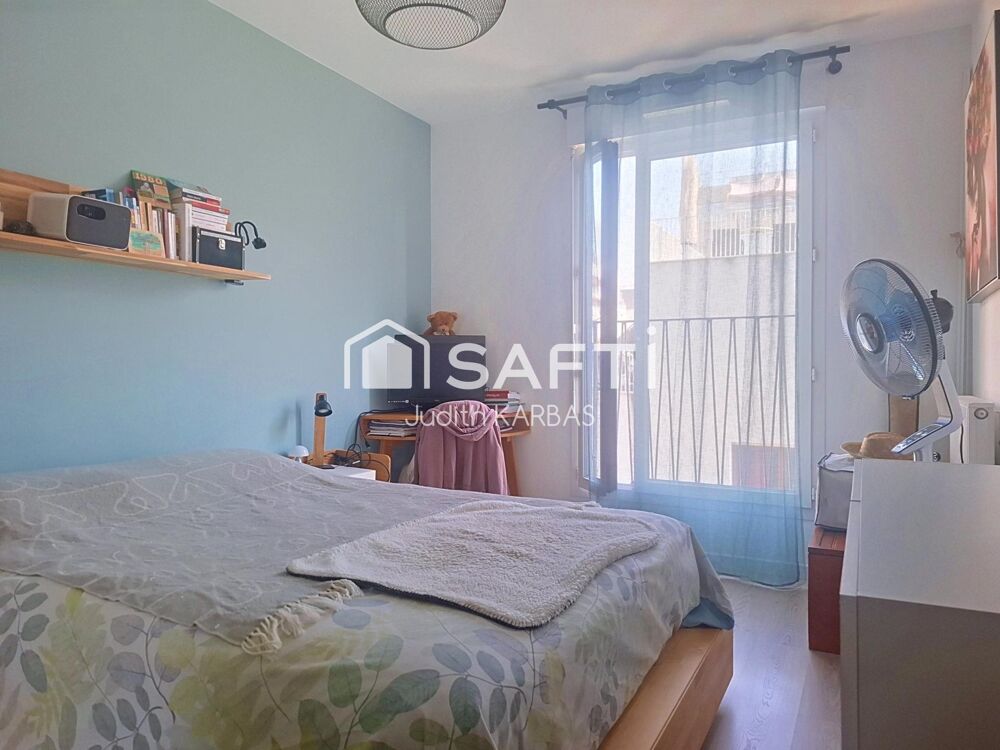 Vente Appartement Deux pièces avec patio Romainville
