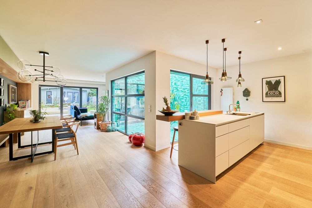 MAISON CONTEMPORAINE 2021  PISCINE  PATIO  185 m²  QUARTIER RECHERCHÉ RENNES