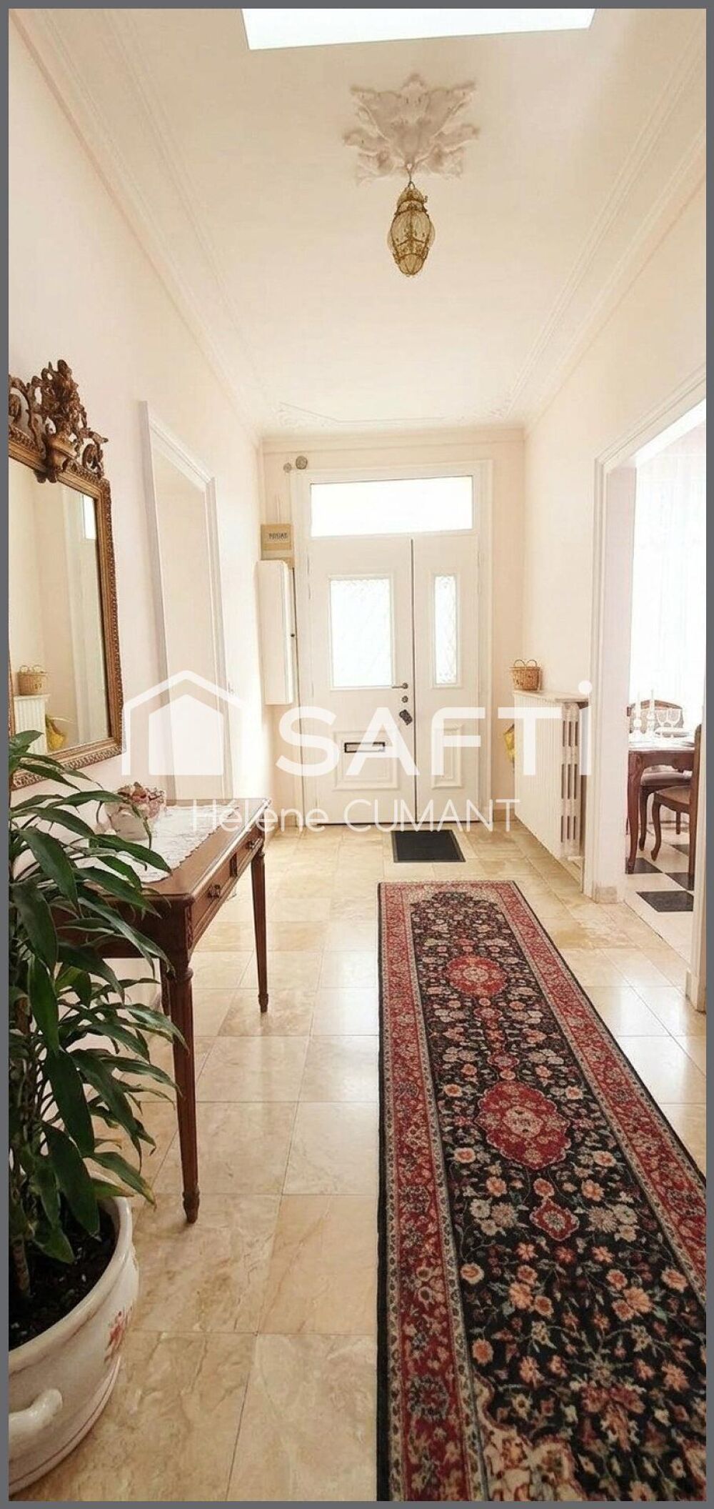 Vente Maison Elégante et intemporelle maison bourgeoise avec jardin et garage, à deux pas du centre-ville. Lisieux