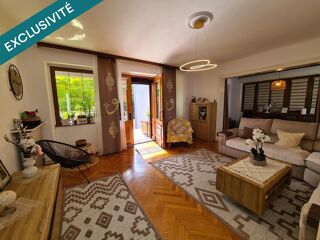 Maison à vendre 13 pièces 371 m²
