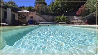 Vente Maison Sainte-Anastasie : Maison de 112 m² sur un terrain de 1400 m² avec dépendance aménagée, piscine... Sainte-anastasie-sur-issole