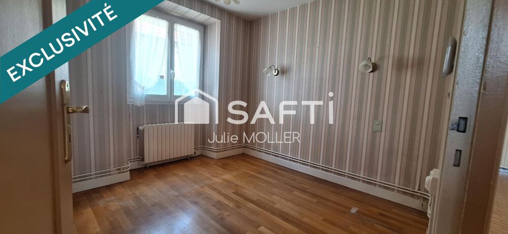 En exclusivité  Maison de village avec garage aménageable et jardin
