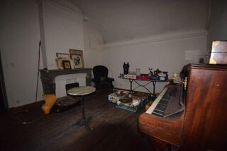  Maison � vendre 14 pi�ces 372 m�