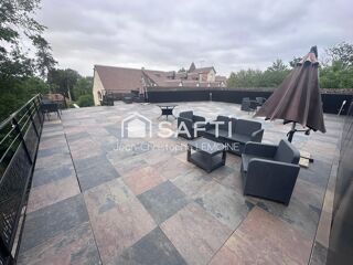  Immeuble � vendre 2200 m�