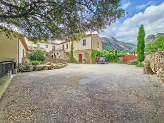  Maison � vendre 7 pi�ces 220 m�