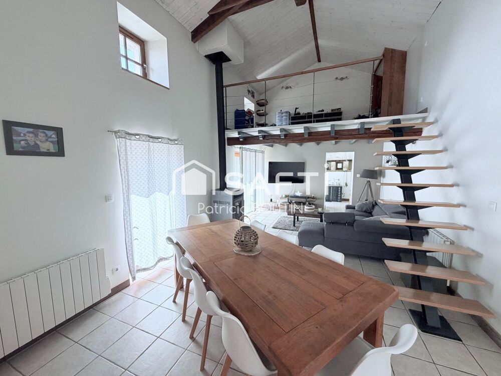Vente Maison MAISON EN PIERRE 3 CHAMBRES + BUREAUX, DÉPENDANCES PISCINE ET JARDIN Saint-romans-les-melle