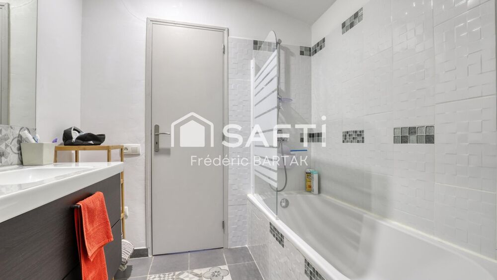  vendre  Maison Bormes-les-Mimosas (83230)