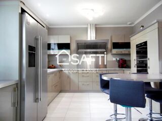  Maison à vendre 4 pièces 168 m²