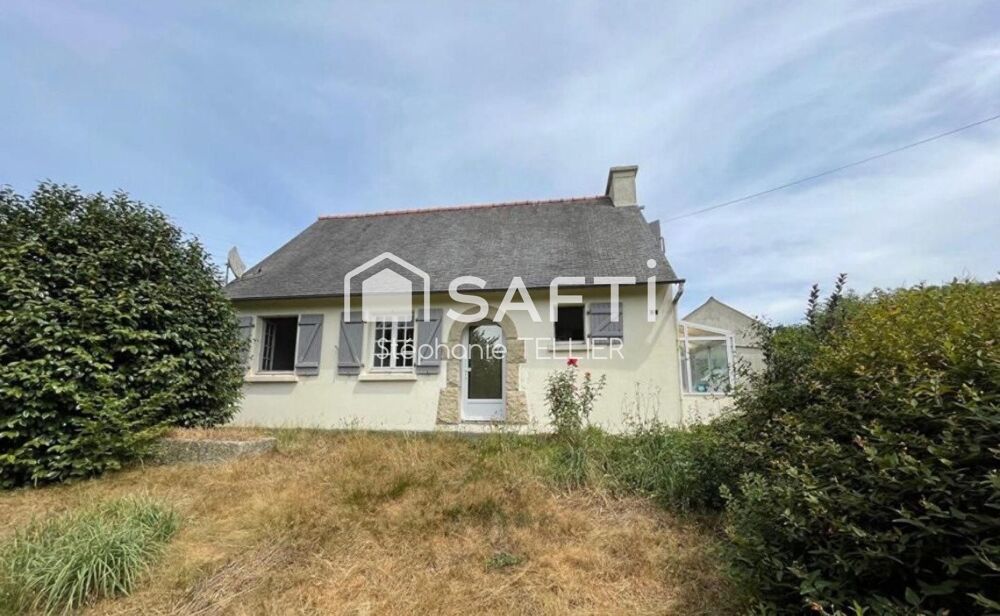 Vente Maison Dans le secteur de Bourbriac une jolie Néo-Bretonne avec jardin , garage énorme potentiel Bourbriac