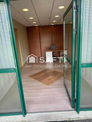  Bureaux 130 m2 avec 6 parkings Laval
