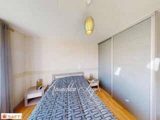  Maison � vendre 9 pi�ces 280 m�