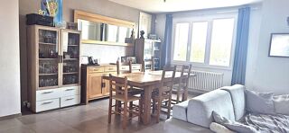 Vente Appartement Bourg-en-Bresse – Bel appartement T4 rénové à deux pas de l'église de Brou Bourg-en-bresse