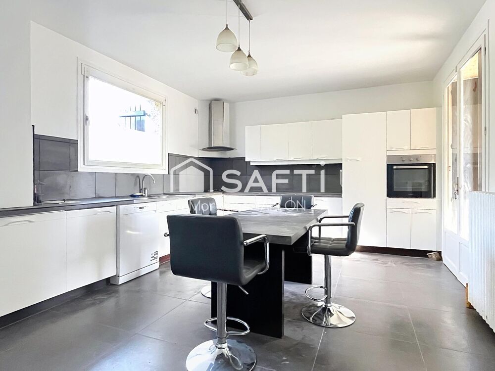 Maison de 180 m²  5 CHAMBRES  SS-SOL TOTAL