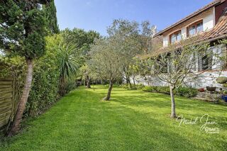  Maison à vendre 6 pièces 232 m²