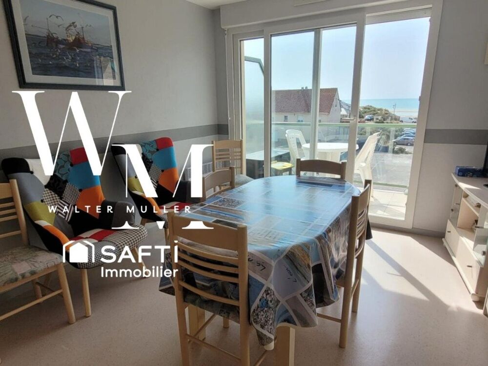 superbe appartement situé à 50 mètres de la mer