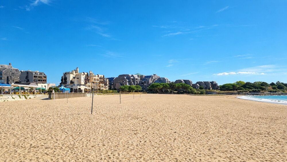LA ROCHELLE  LES MINIMES  STUDIO AVEC VUE MER