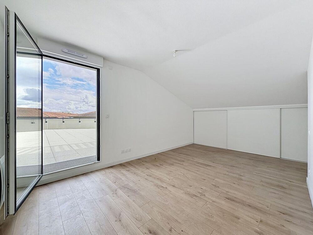 APPARTEMENT TOIT-TERRASSE 110 m² EXTÉRIEUR