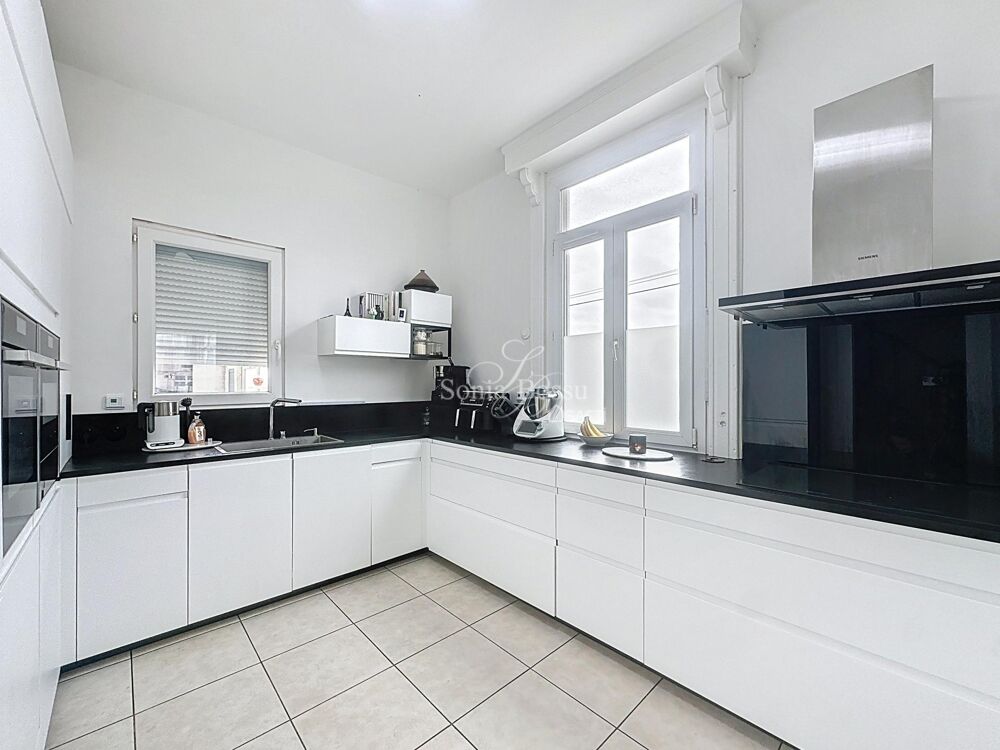 NOUVEAUTÉ SAFTI MAISON 3 CHAMBRES + BUREAU + STATIONNEMENT PRIVATIF + GRANDE COUR