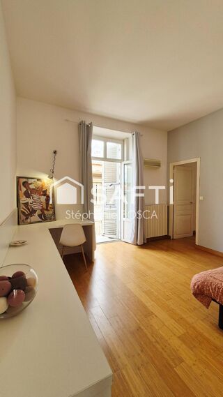  Appartement à vendre 5 pièces 155 m²