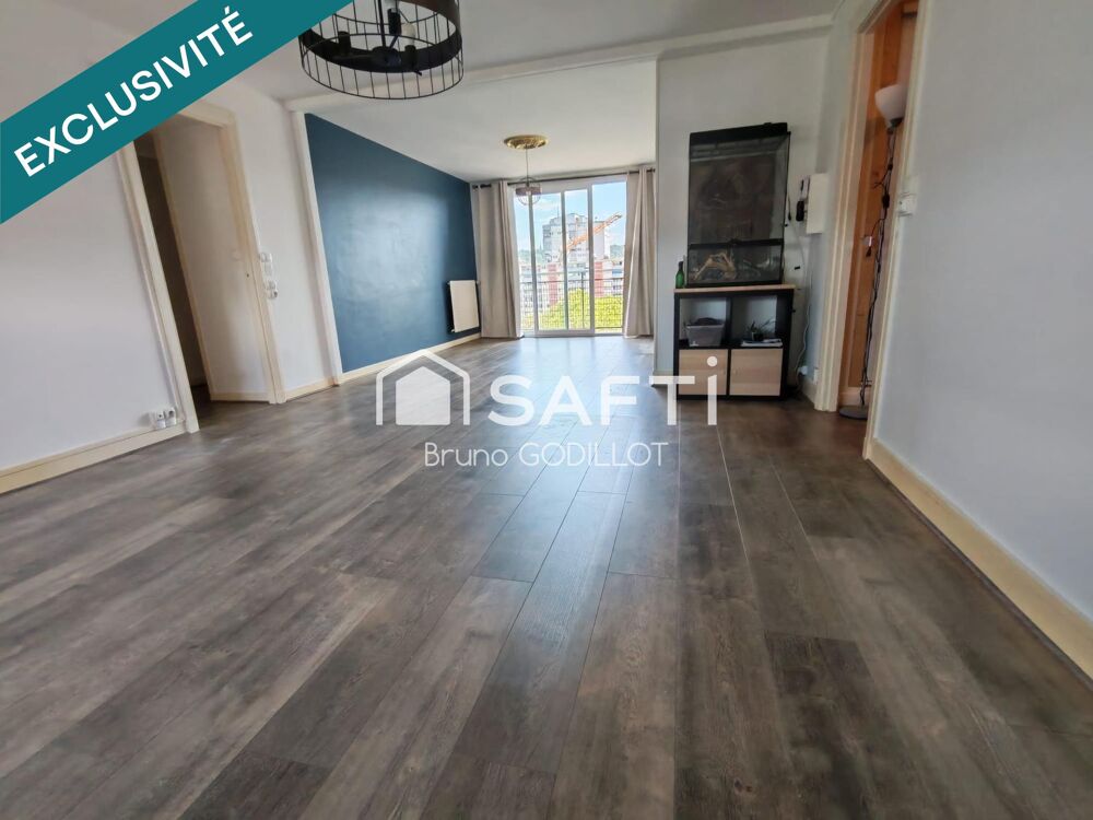 Tout au pied de l'appartement - Faire offre !!!